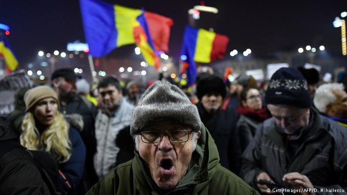 Thousands join third night of Romania anti-corruption protests